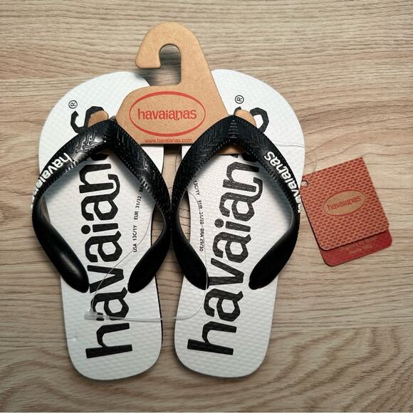 Havaianas Black and White Kids Flip Flops Havaianas Logo Sandals NWT - Picture 1 of 3